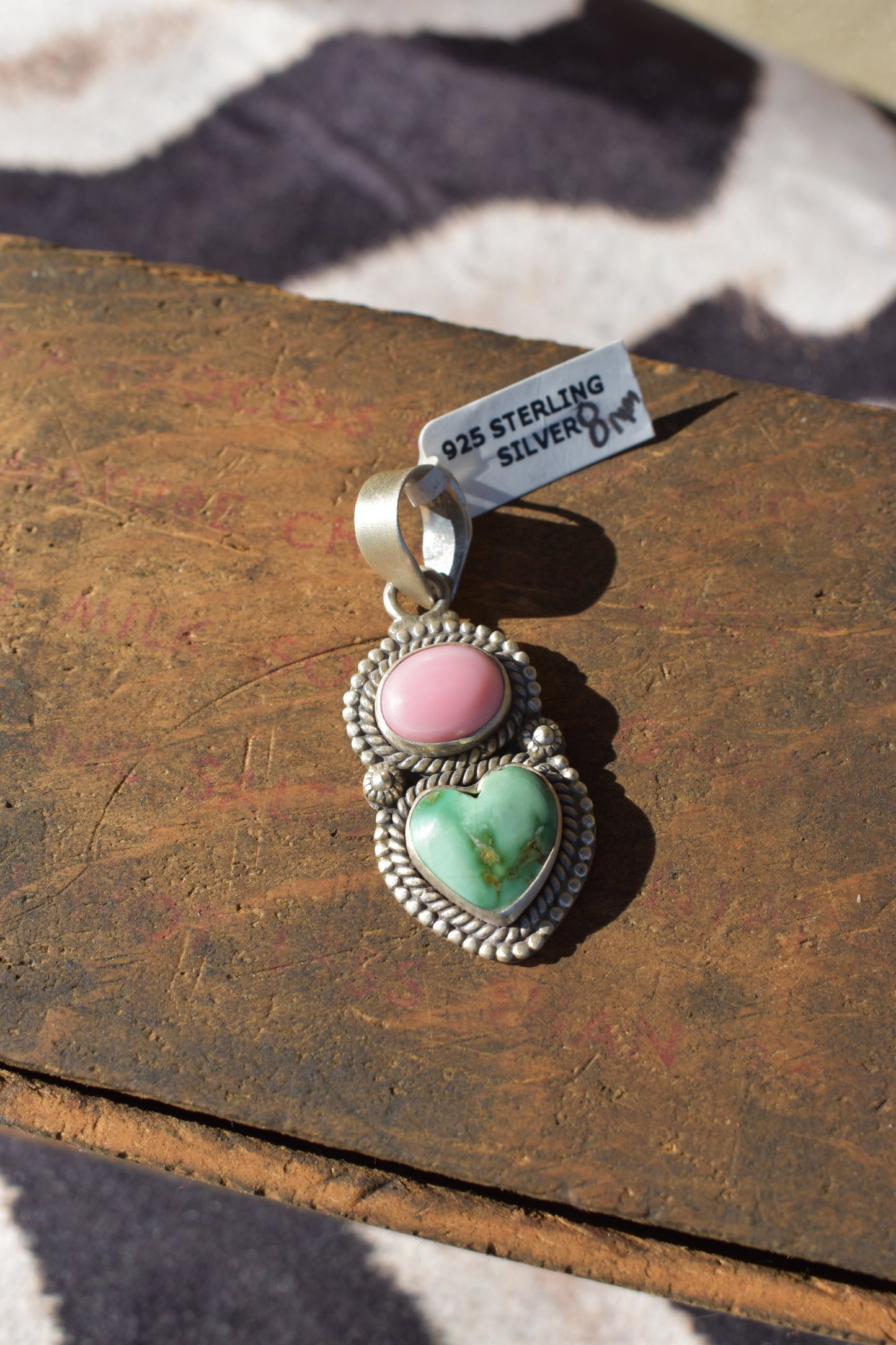 Sonoran/pink conch pendant